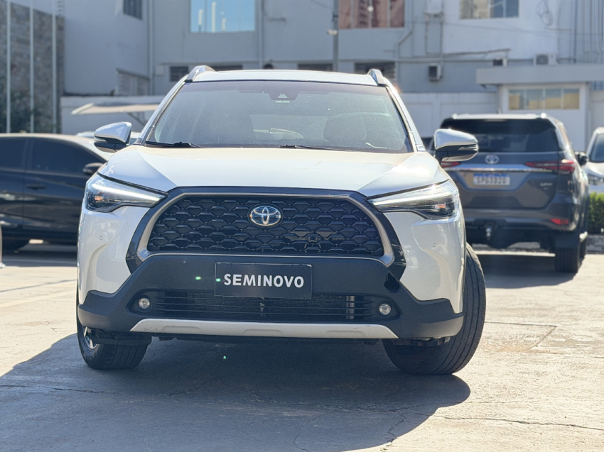 toyota corolla cross xrx hibrido com teto solar