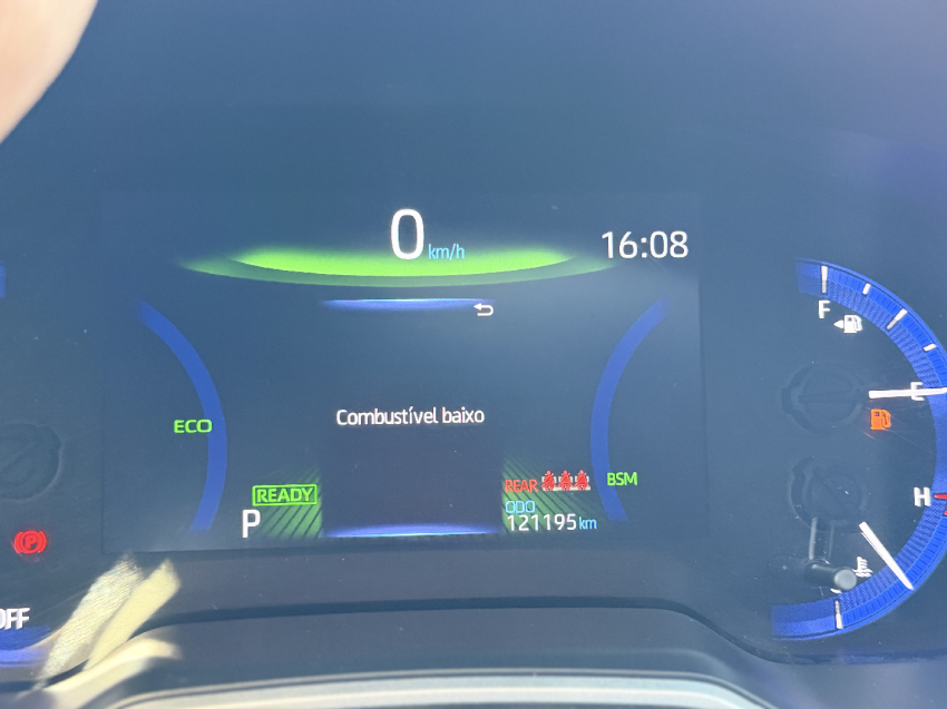 toyota corolla cross xrx hibrido com teto solar11