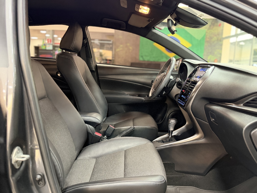 toyota yaris xs 1.5 aut - flex12