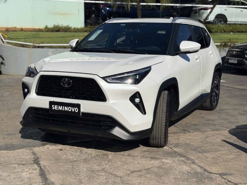 toyota yaris cross 1.5 vvt-i flex xre cvt 5p automatico 20262