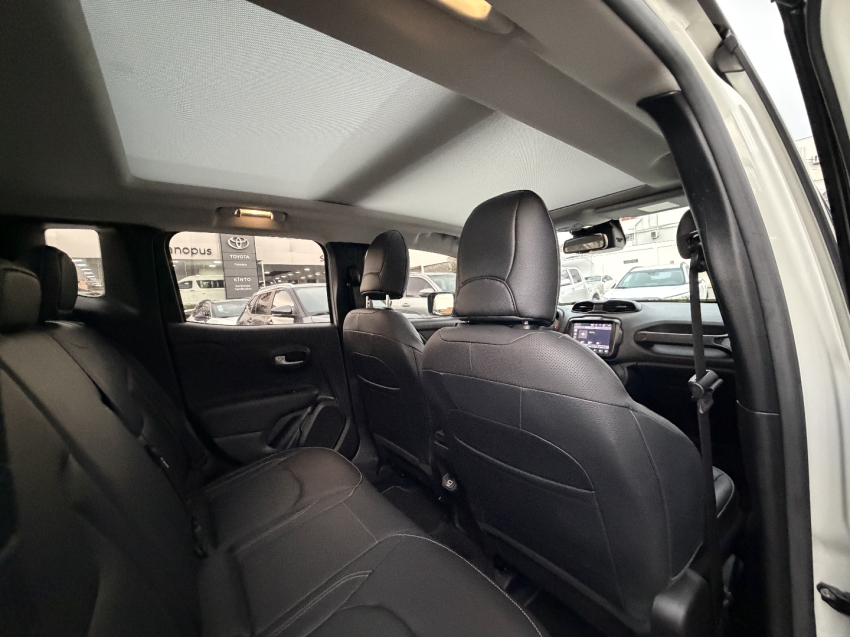 jeep renegade 1.3 t270 turbo flex sahara at6 1.8 4p automatico 202512