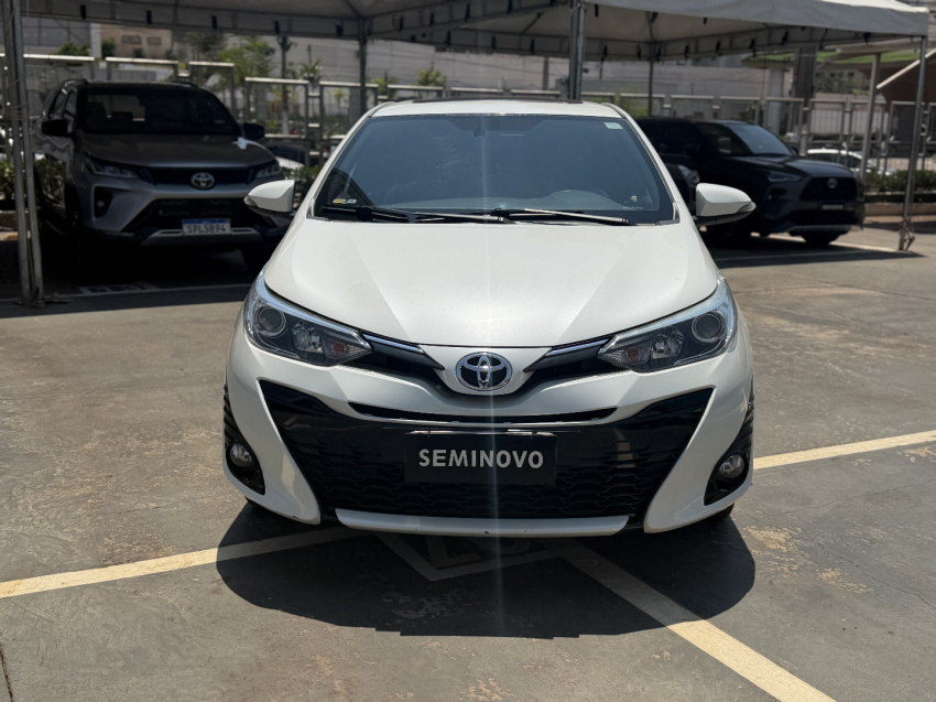 toyota yaris 1.5 16v flex xls multidrive 4p automatico 2019