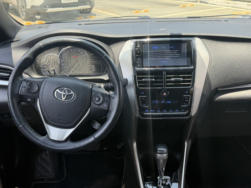 toyota yaris 1.5 16v flex xls multidrive 4p automatico 201911