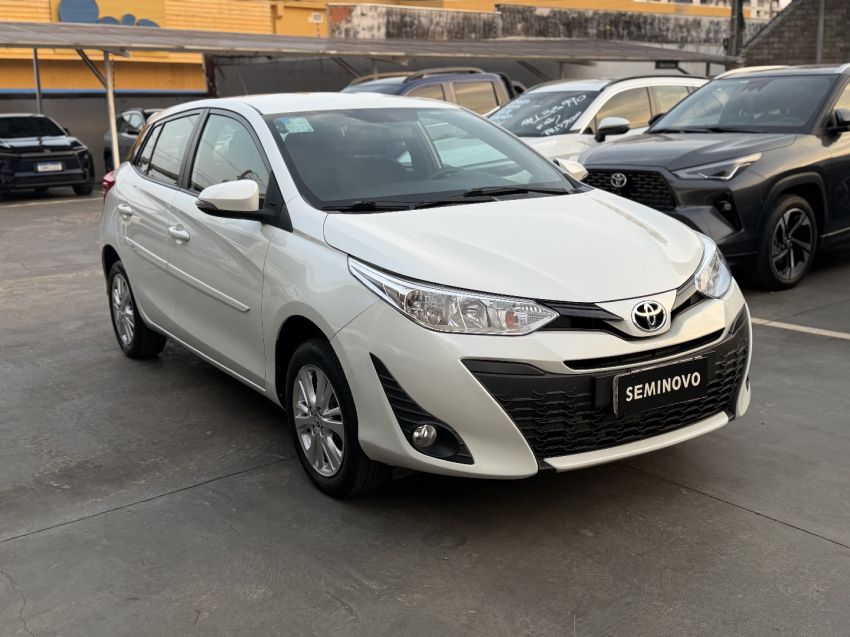 toyota yaris 1.3 16v flex xl plus tech multidrive 4p automatico 20192
