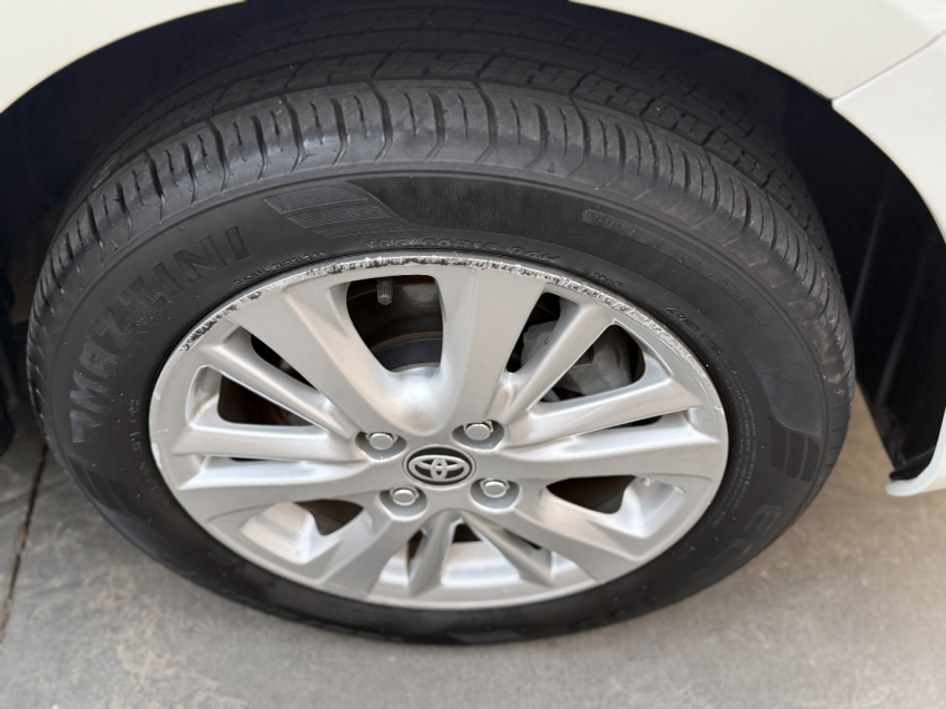 toyota yaris 1.3 16v flex xl plus tech multidrive 4p automatico 20194