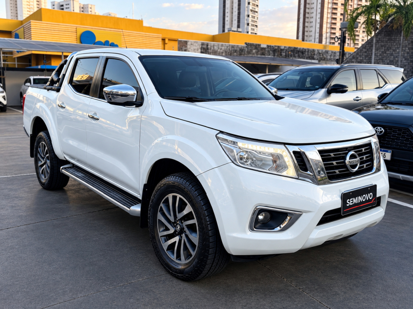 nissan frontier 2.3 16v turbo diesel xe cd 4x4 automatico 4p 20210