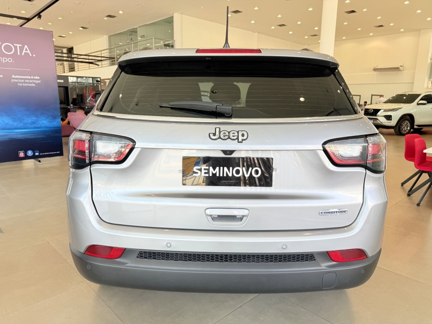 jeep compass 1.3 t270 turbo flex longitude at6 4p automatico 20256