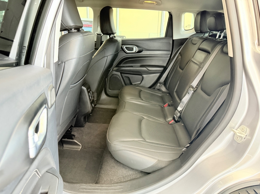 jeep compass 1.3 t270 turbo flex longitude at6 4p automatico 202515