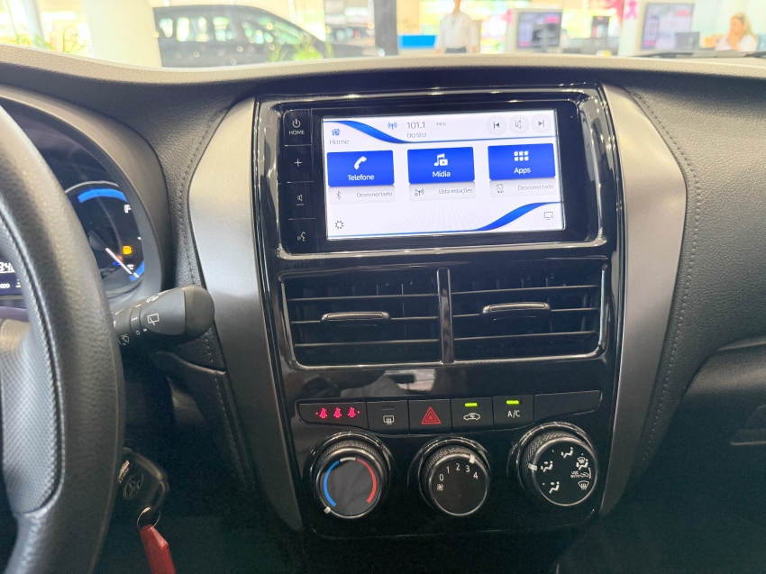 toyota yaris 1.5 16v flex xl multidrive 4p automatico 202311