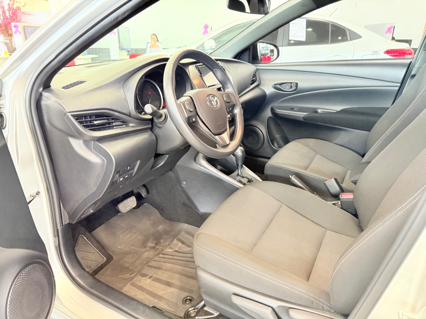 toyota yaris 1.5 16v flex xl multidrive 4p automatico 202314