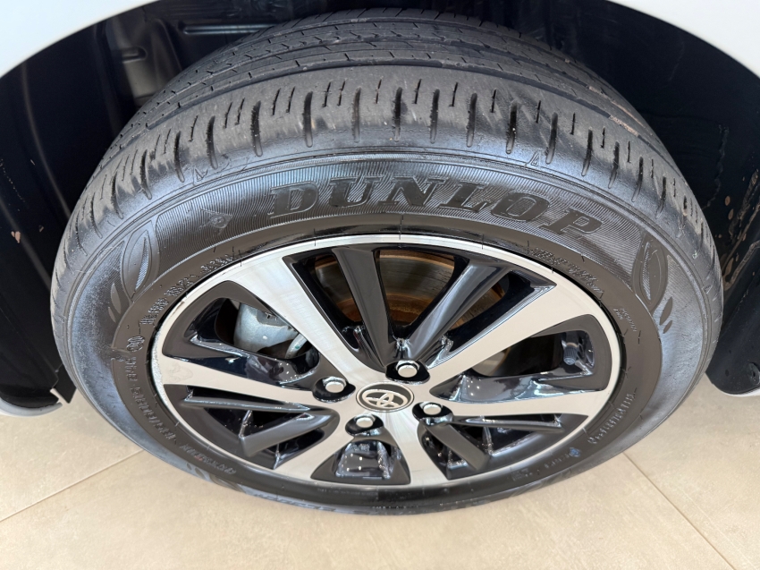 toyota yaris 1.5 16v flex xl multidrive 4p automatico 202318