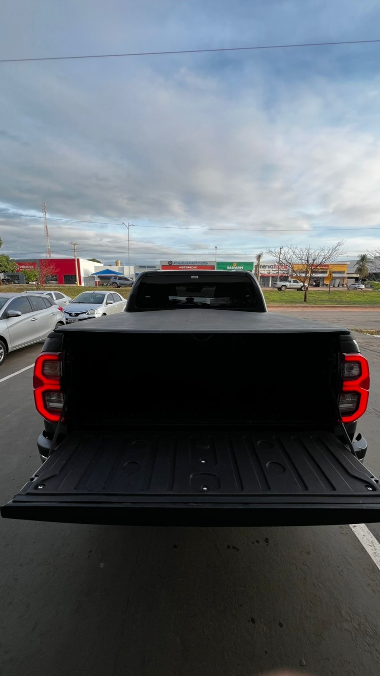 toyota hilux 2.8 d-4d turbo diesel cd srx 4x4 automatico 5p 20237