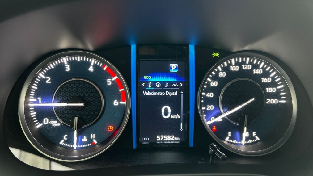 toyota hilux sw4 2.8 d-4d turbo diesel srx 7l 4x4 automatico 5p 20243