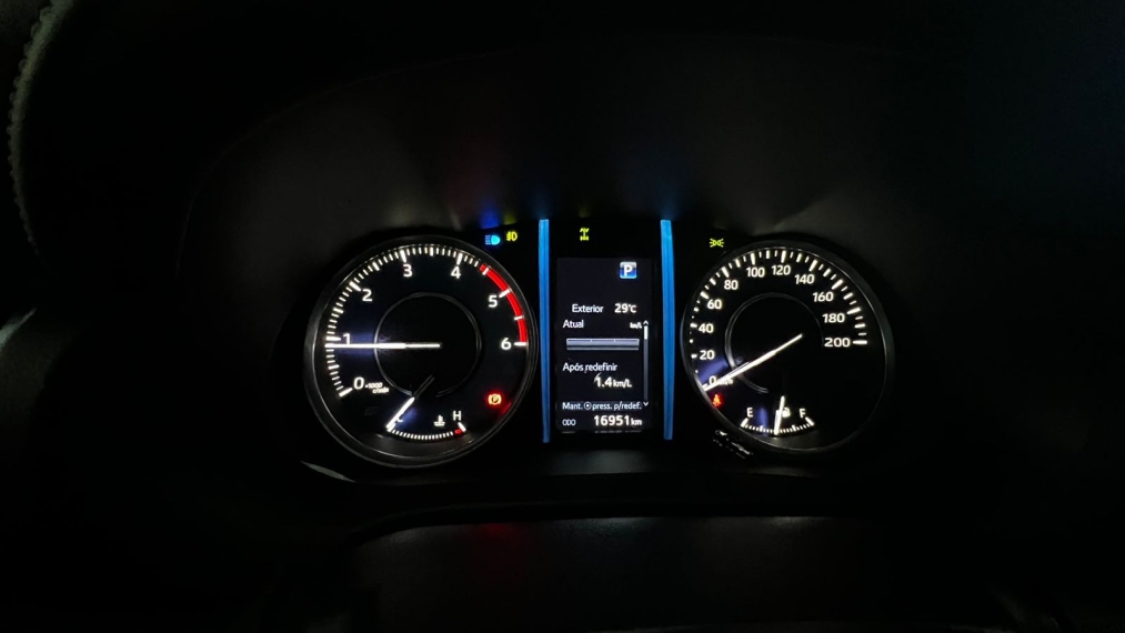 toyota hilux sw4 2.8 d-4d turbo diesel srx 4x4 automatico 5p 2023