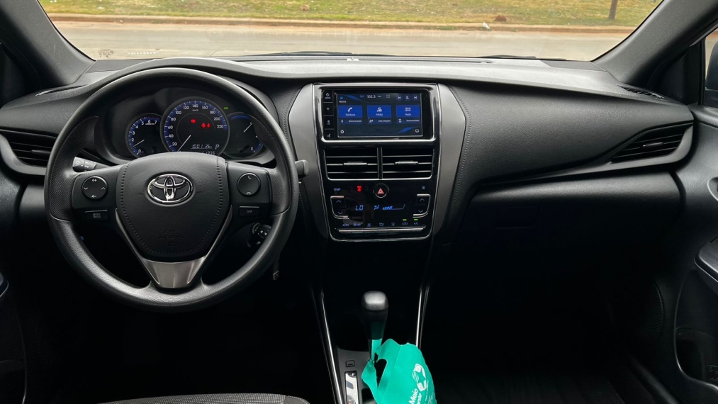 toyota yaris 1.5 16v flex xl multidrive 5p automatico 20243