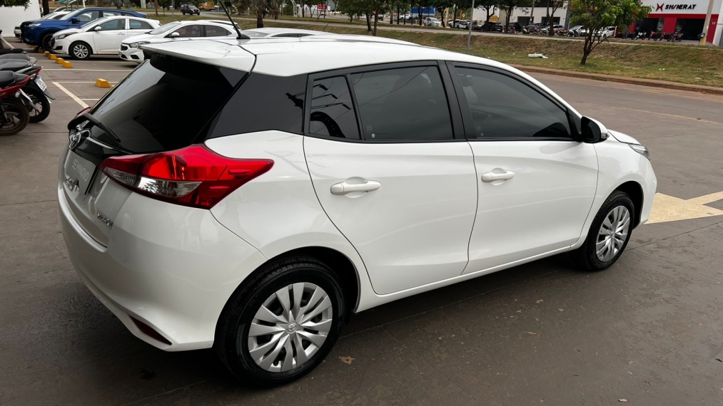 toyota yaris 1.5 16v flex xl multidrive 5p automatico 20249