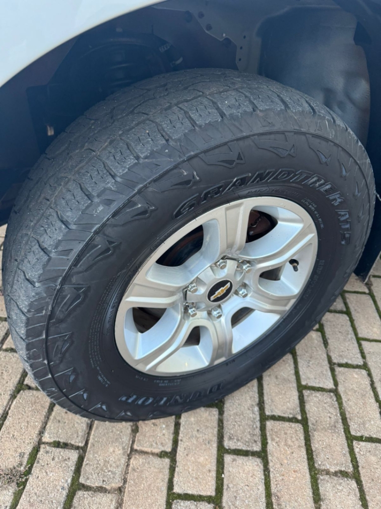 chevrolet s10 2.8 lt 4x4 cd 16v turbo diesel 4p automatico 201713