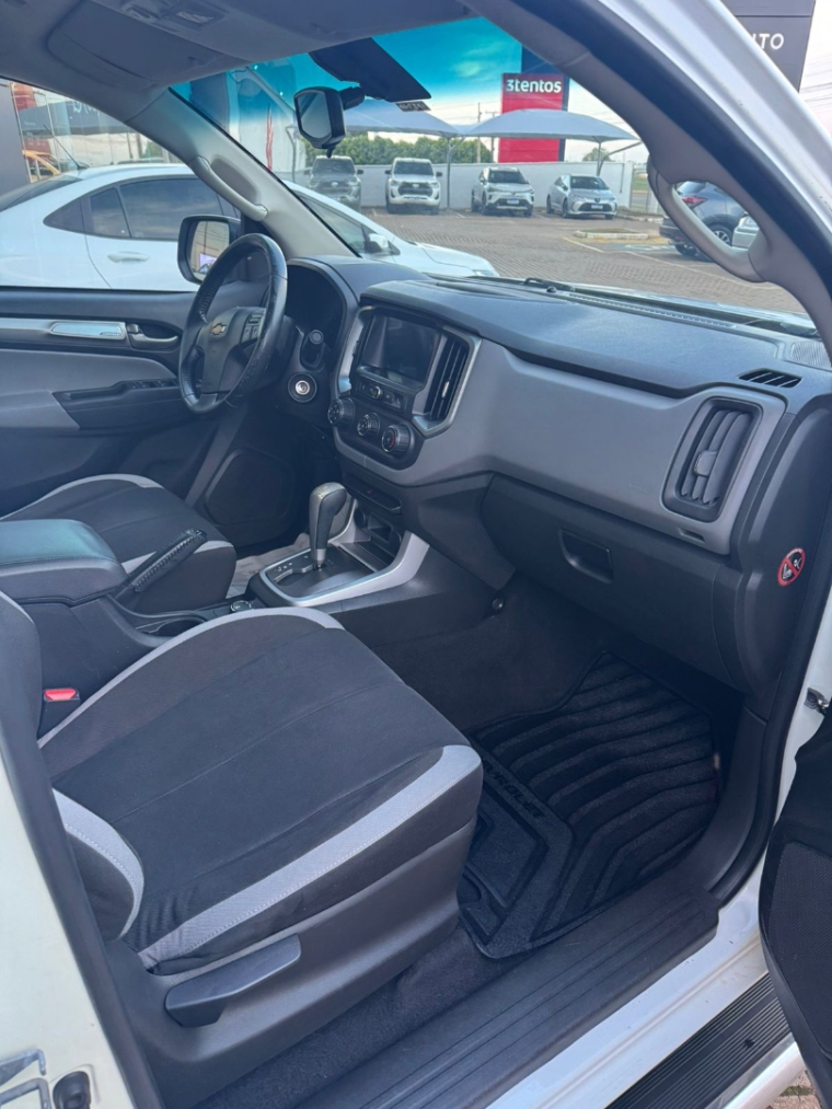 chevrolet s10 2.8 lt 4x4 cd 16v turbo diesel 4p automatico 201712