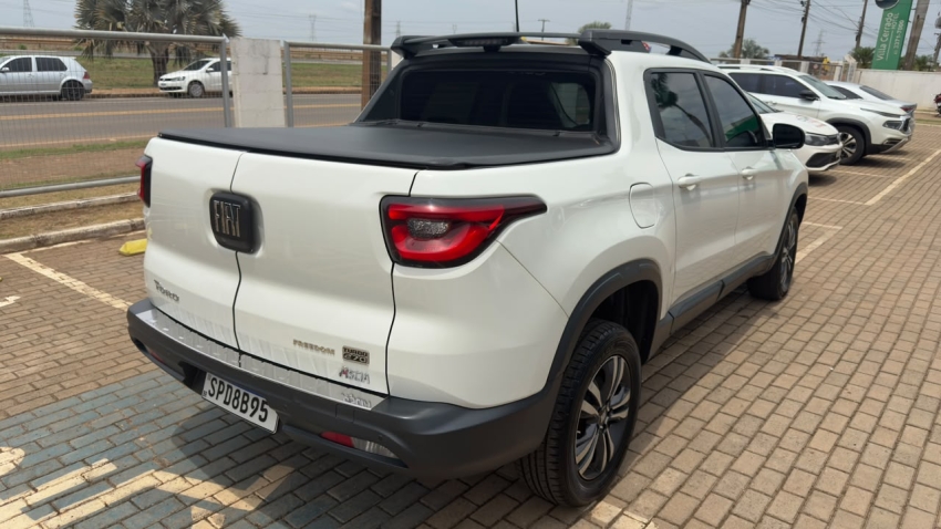 fiat toro 1.3 turbo 270 flex freedom at6 4p automatico 20248