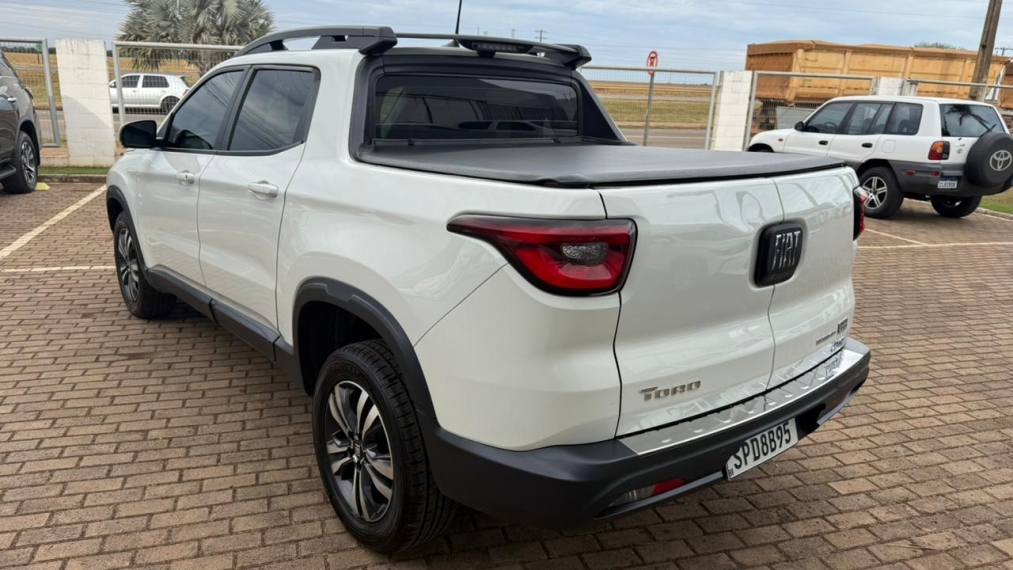 fiat toro 1.3 turbo 270 flex freedom at6 4p automatico 202414