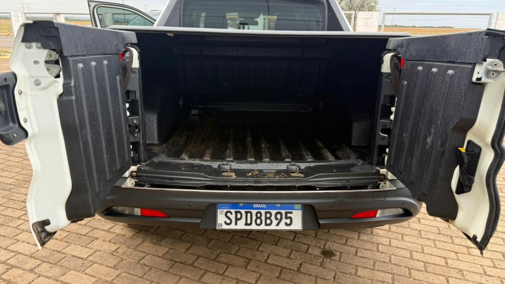 fiat toro 1.3 turbo 270 flex freedom at6 4p automatico 202431