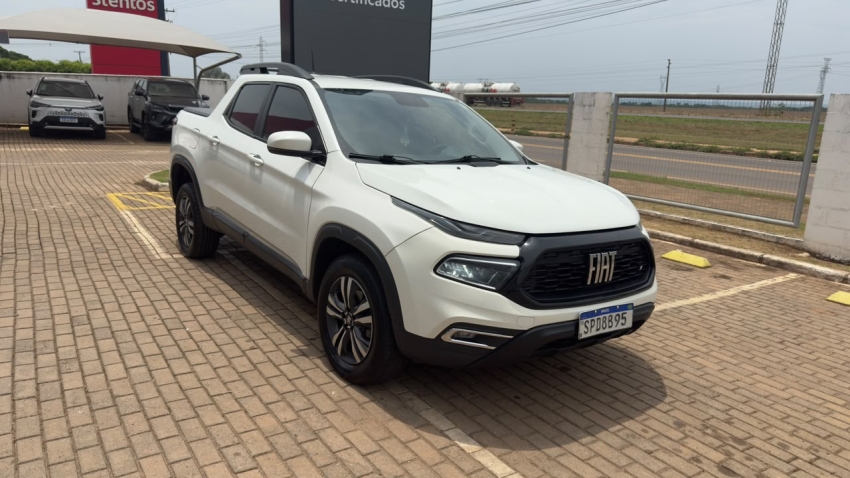 fiat toro 1.3 turbo 270 flex freedom at6 4p automatico 2024