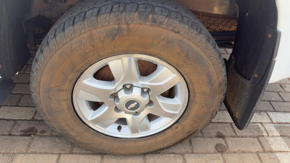 chevrolet s10 2.4 lt 4x2 cd 8v flex 4p manual 201322