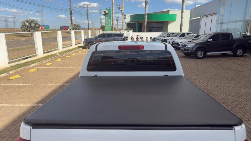 chevrolet s10 2.4 lt 4x2 cd 8v flex 4p manual 201316