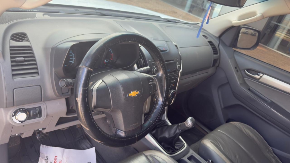 chevrolet s10 2.4 lt 4x2 cd 8v flex 4p manual 201329