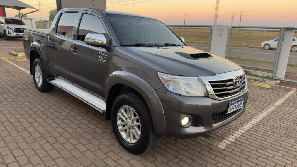 toyota hilux 3.0 srv 4x4 cd 16v turbo intercooler diesel 4p automatico flex 20153