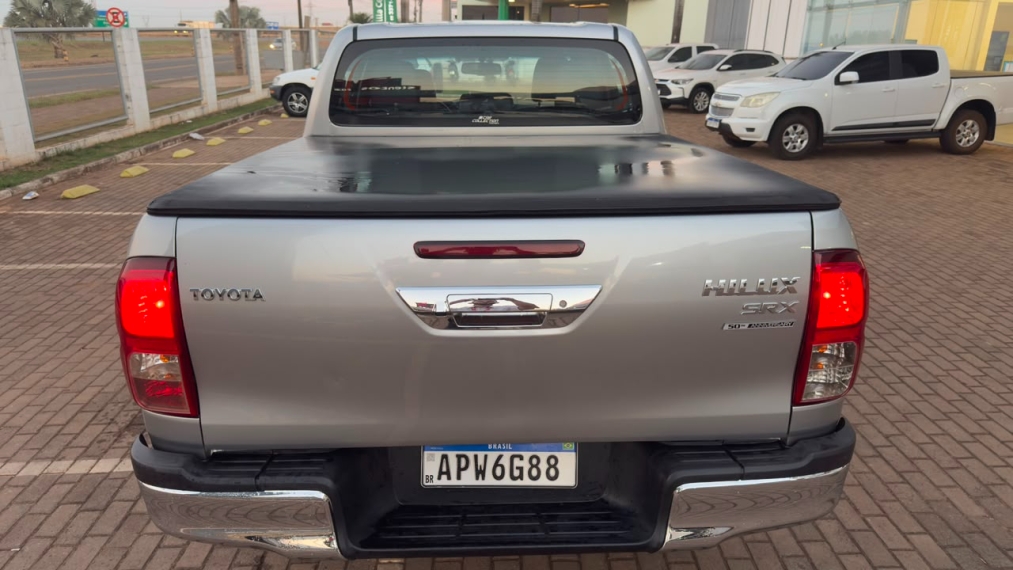 toyota hilux 2.8 srx 4x4 cd 16v diesel 4p automatico 202010