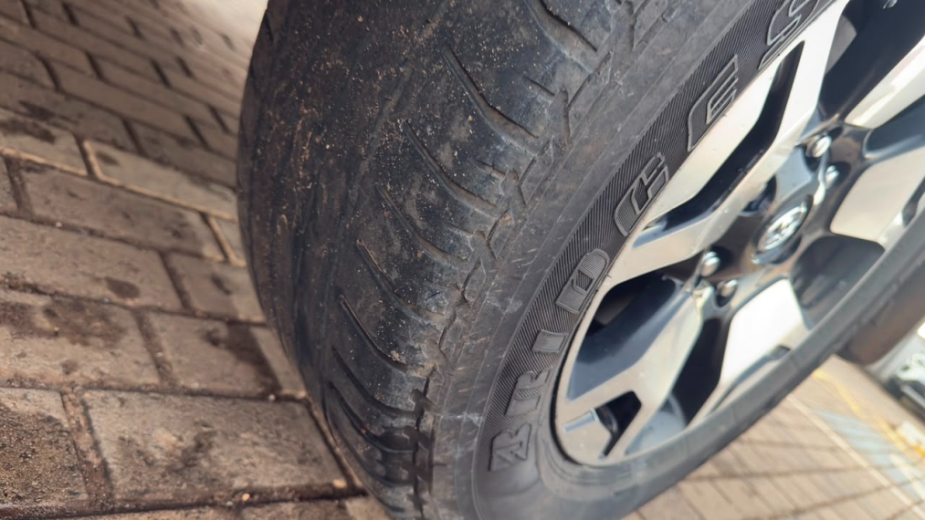 toyota hilux 2.8 srx 4x4 cd 16v diesel 4p automatico 20207