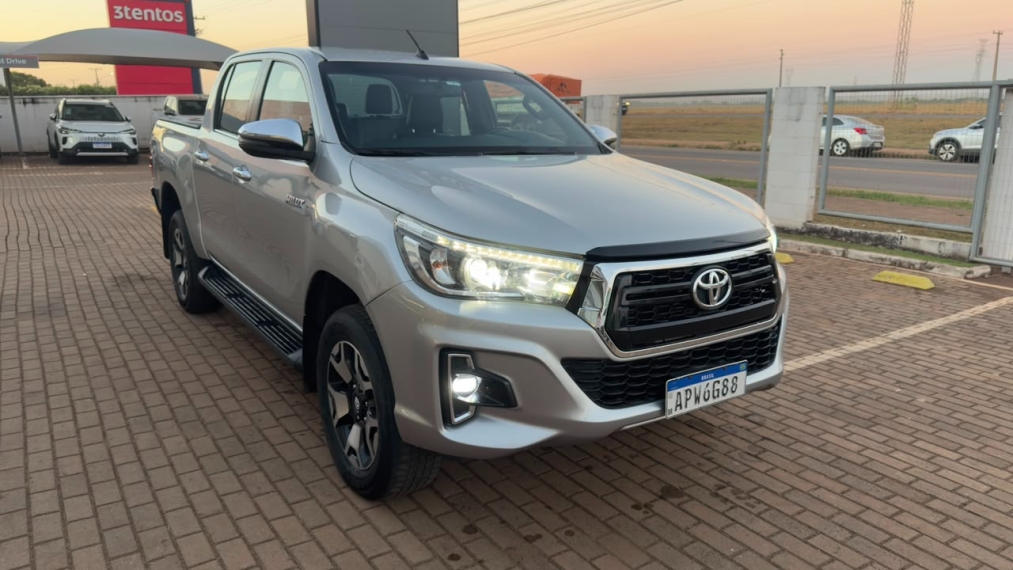 toyota hilux 2.8 srx 4x4 cd 16v diesel 4p automatico 20200