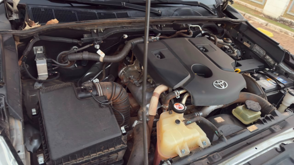 toyota hilux 2.8 srx 4x4 cd 16v diesel 4p automatico 202018