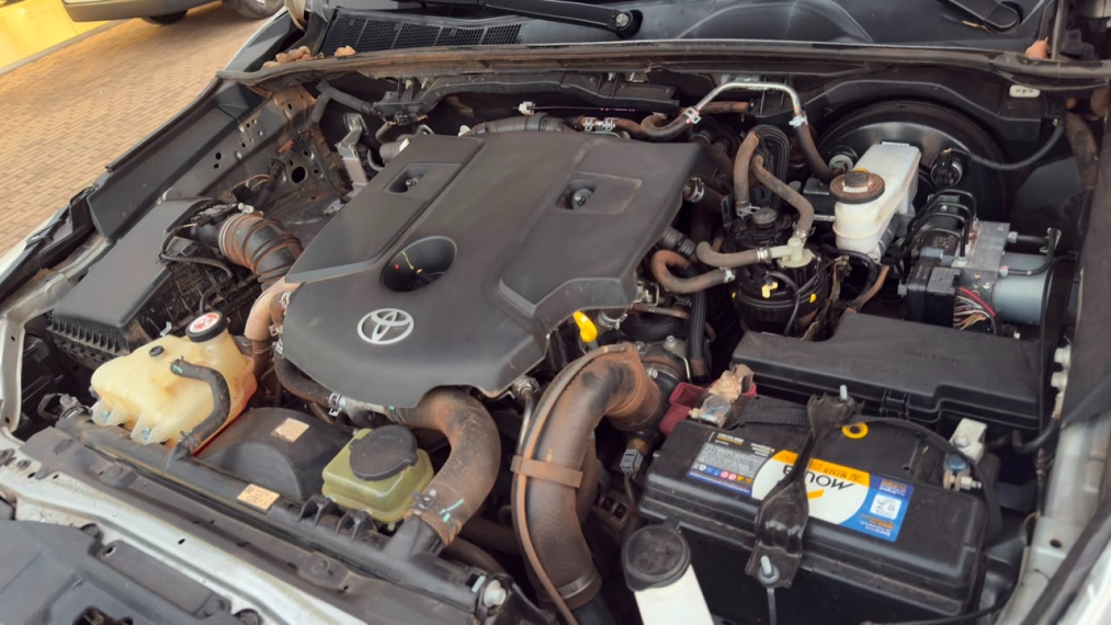 toyota hilux 2.8 srx 4x4 cd 16v diesel 4p automatico 202017