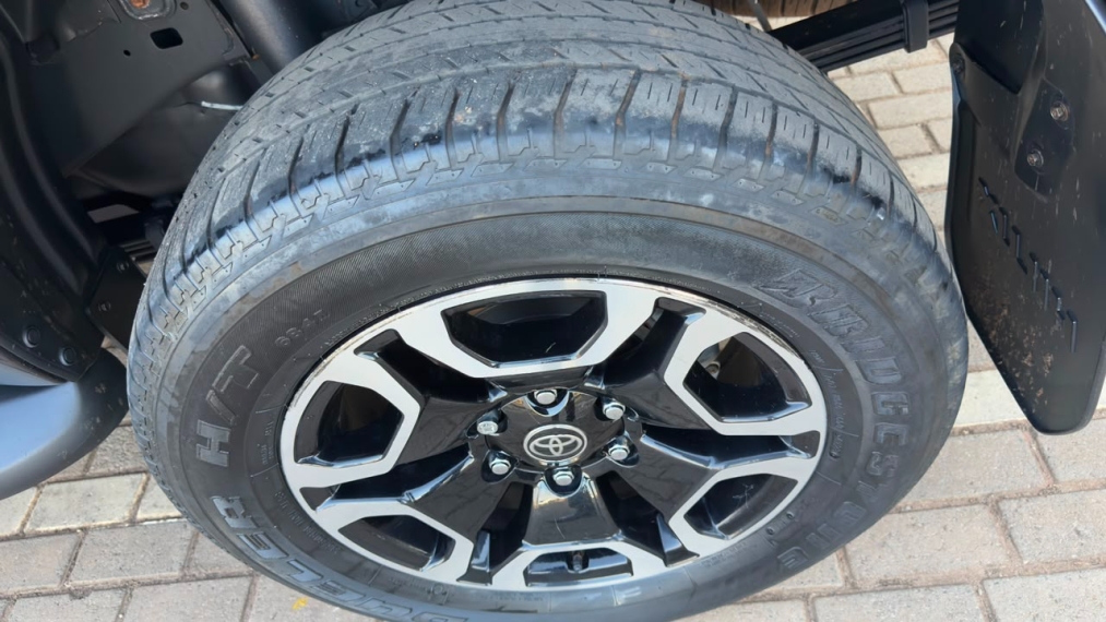 toyota hilux 2.8 d-4d turbo diesel cd srx plus 4x4 automatico 4p 202411