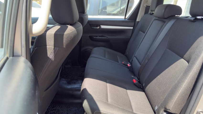 toyota hilux 2.8 d-4d turbo diesel cd sr 4x4 automatico 4p 20249