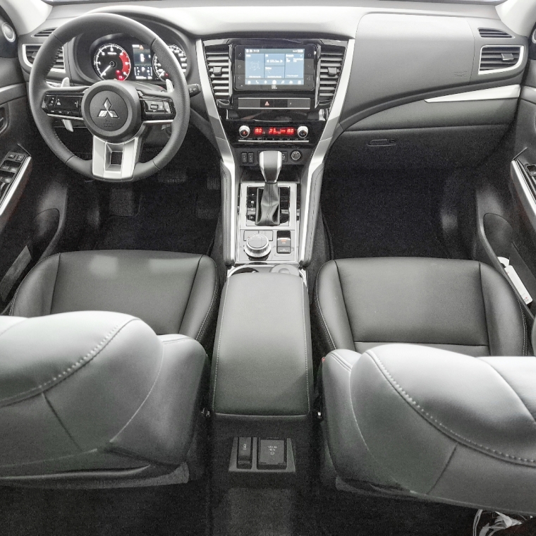 pajero sport hpe