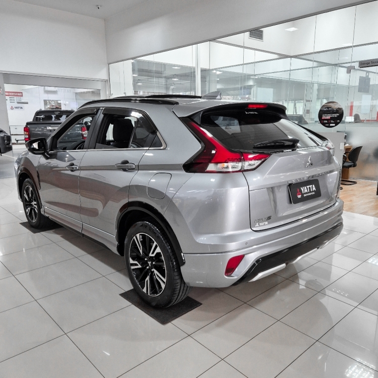 eclipse cross hpe-s awc