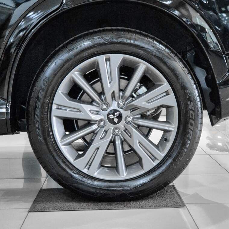 eclipse cross rush