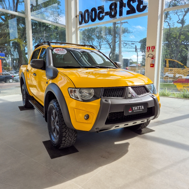 l200 triton savana l200 triton savana