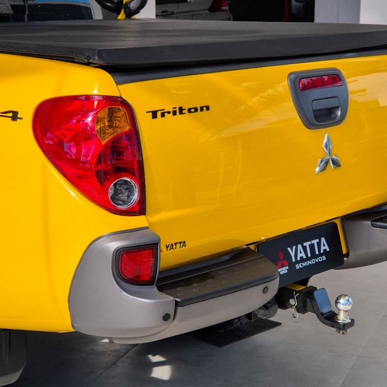 l200 triton savana