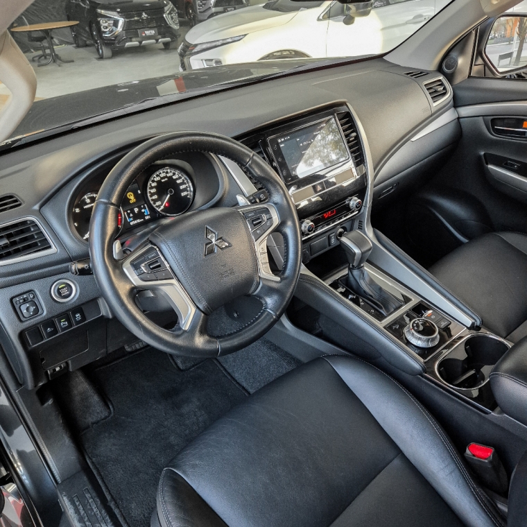 pajero sport hpe