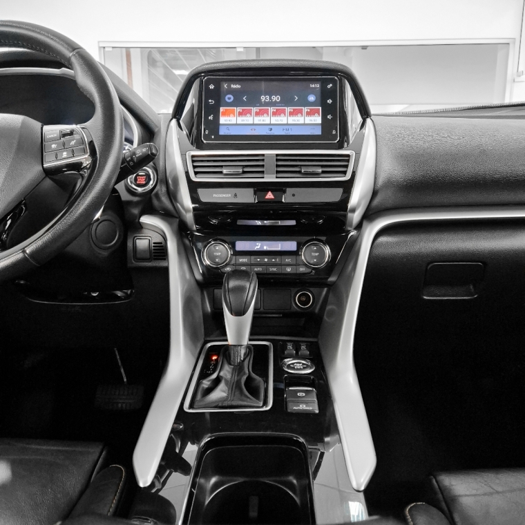 eclipse cross hpe-s awc