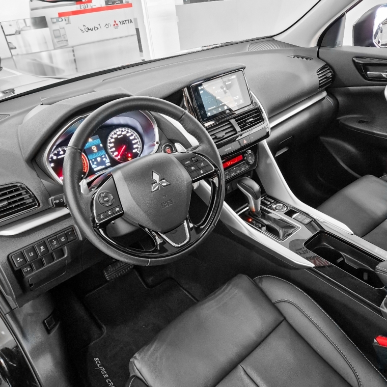 eclipse cross hpe-s awc