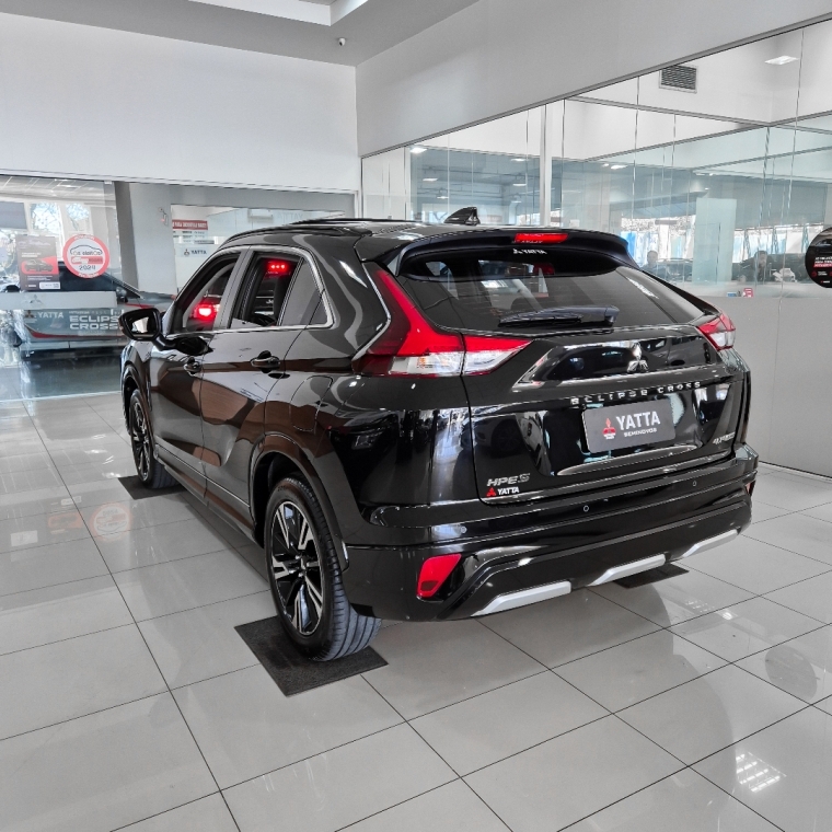 eclipse cross hpe-s awc