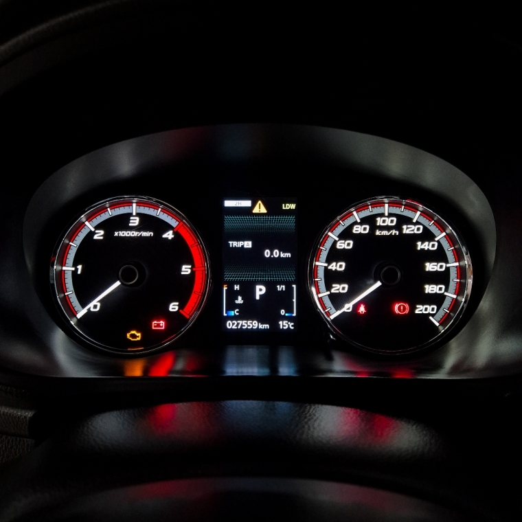 l200 triton sport hpe-s blindada