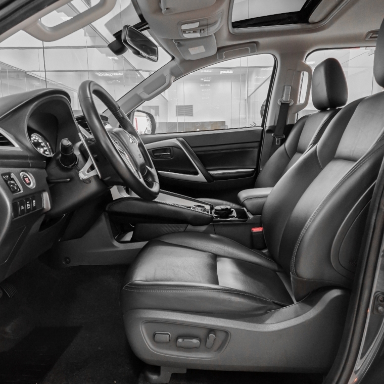 pajero sport hpe-s