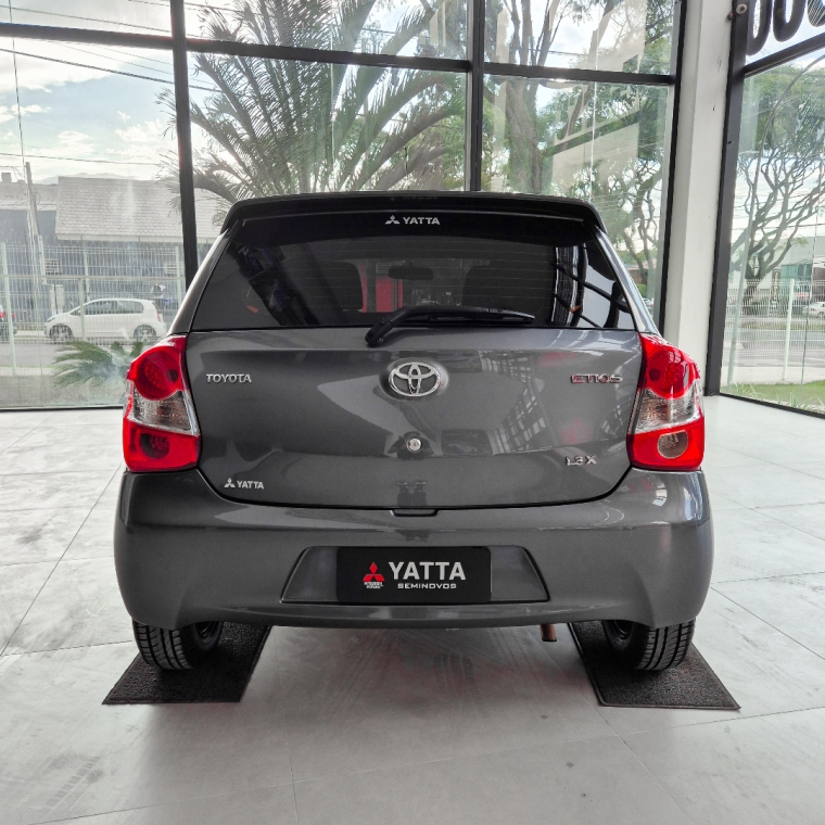 toyota etios 1.3 x 16v flex 4p manual 2016