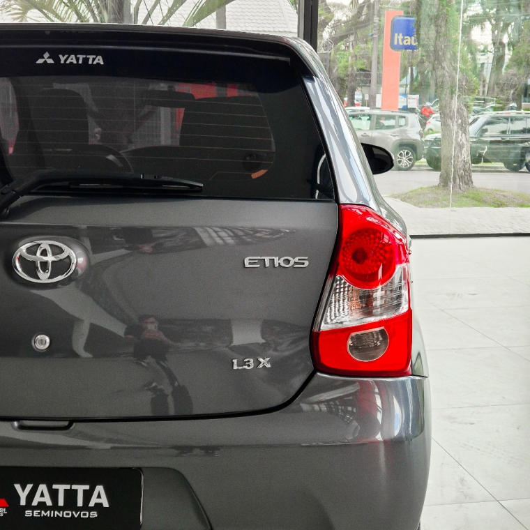 toyota etios 1.3 x 16v flex 4p manual 2016